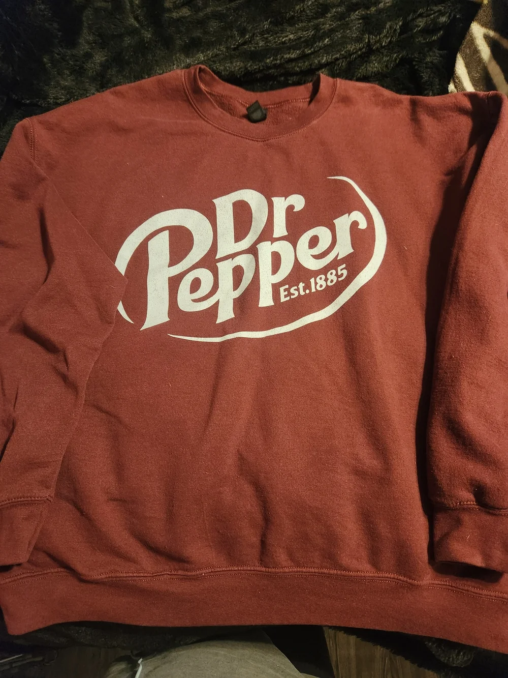 Men's Maroon Crewneck Sweatshirt - Picture 1 of 2